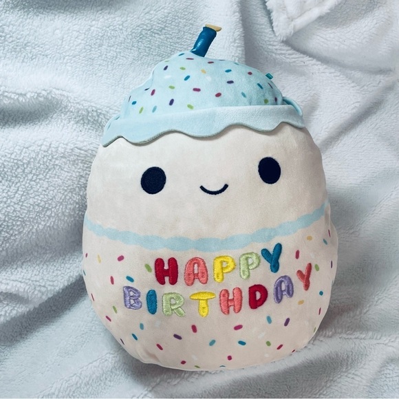 12" Squishmallow Kiks the Birthday Cupcake Plush Toy - Picture 2 of 7